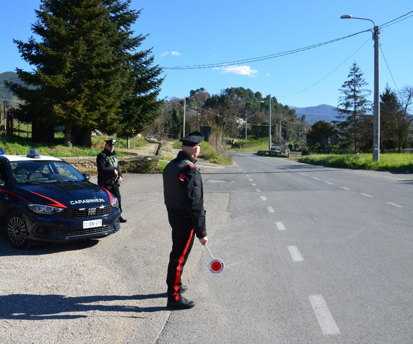 Spaccia cocaina e hashish nella piana del Sele: arrestato