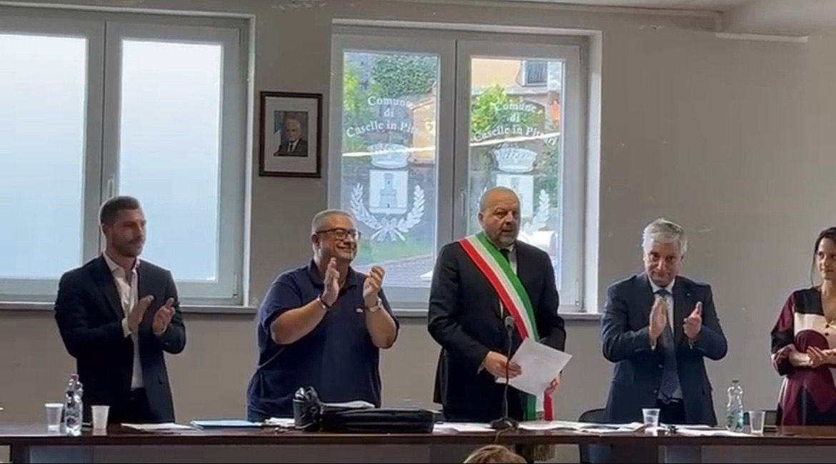 Caselle in Pittari, si insedia il consiglio comunale: Nuzzo annuncia la giunta