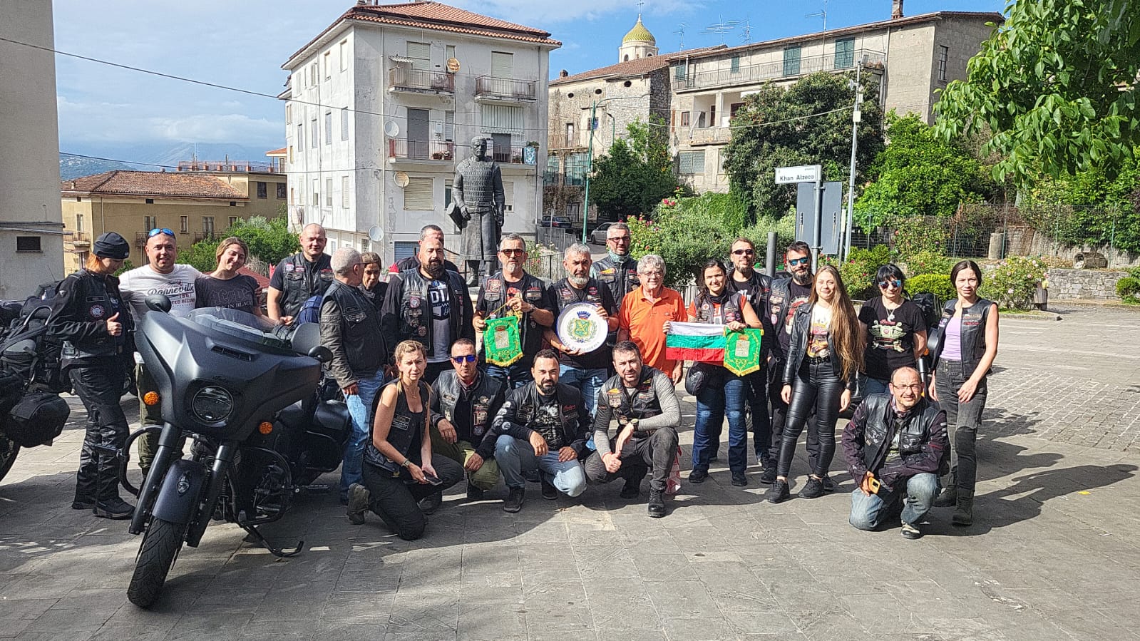 In moto dalla Bulgaria a Celle di Bulgheria: la missione di 50 motociclisti per recapitare una lettera al sindaco