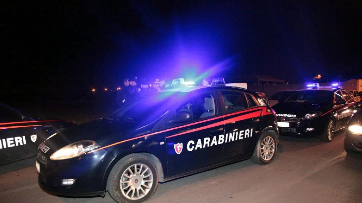 Spacciava hashish e cocaina ad Ascea: 24enne fermato dai carabinieri