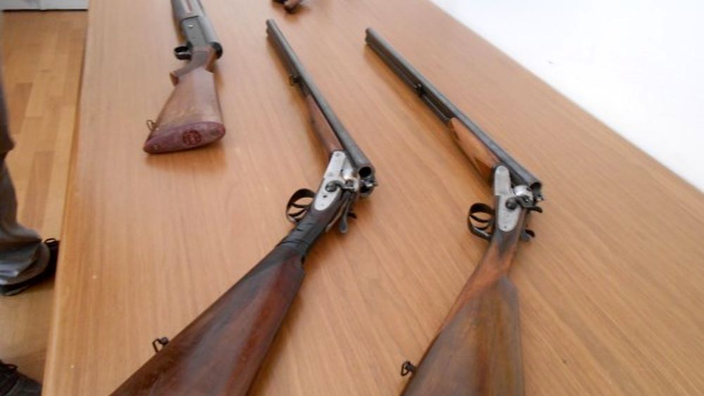 Incubo furti nel salernitano: cittadini impugnano i fucili