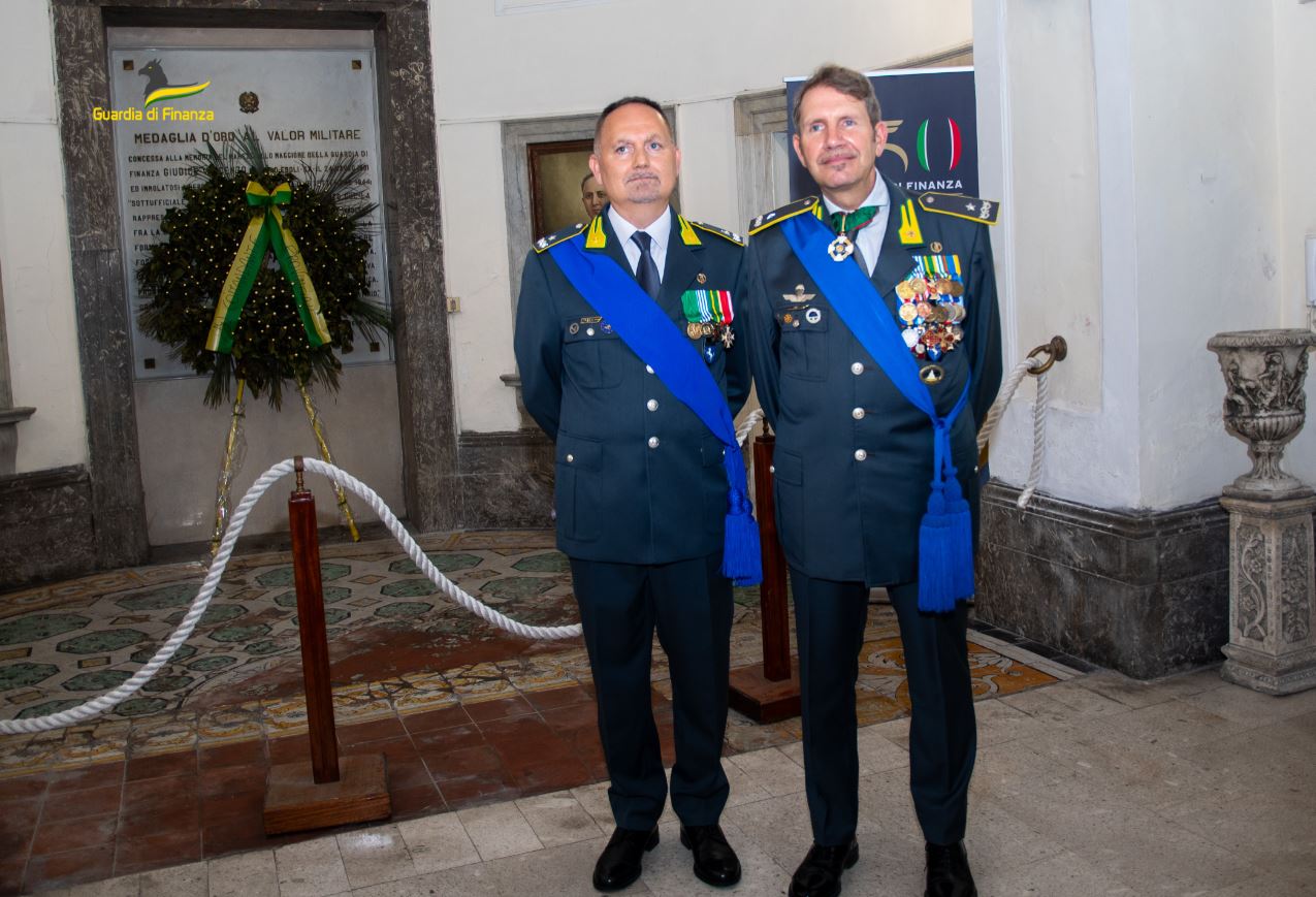 Avvicendamento al Comando provinciale di Salerno: passaggio di consegne tra il generale De Luca e il generale Carbone