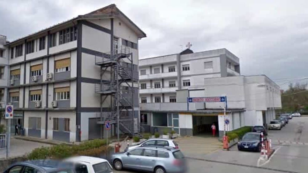 Bimbo di 6 mesi morto all’ospedale di Polla, 4 indagati