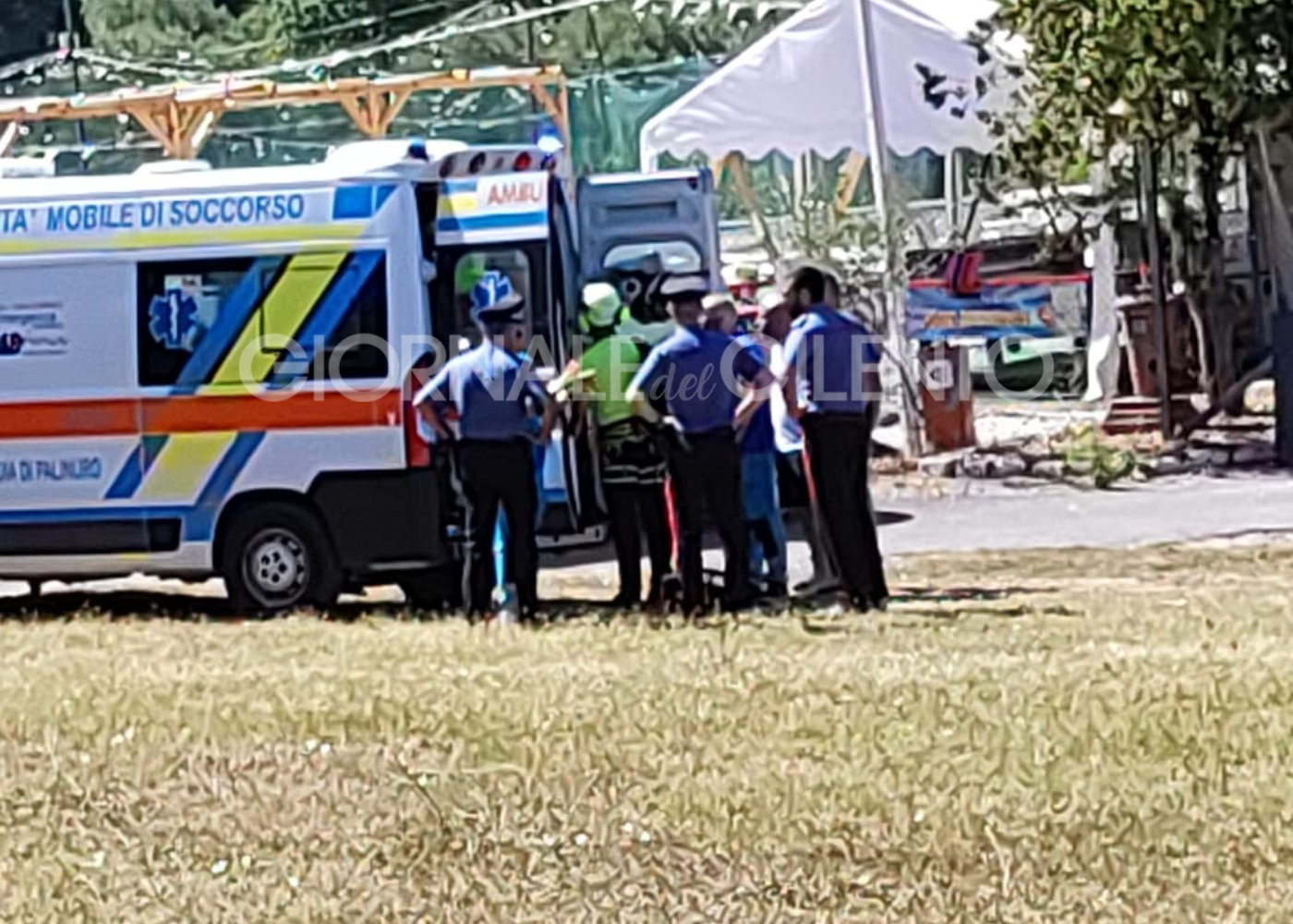 Palinuro, accende barbecue ma resta gravemente ustionata: trasferita a Napoli in elicottero