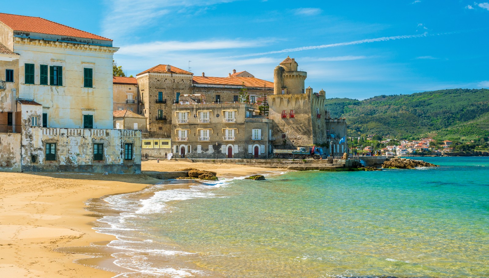 Cilento, un paradiso di spiagge incontaminate e mare cristallino