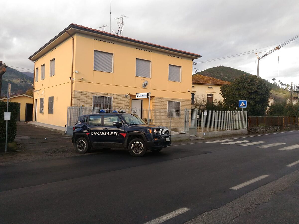 Vallo della Lucania, mette a segno un furto e poi va al battesimo: 46enne arrestato