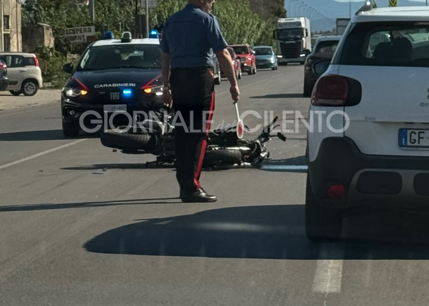 Incidente stradale ad Eboli: coinvolto un motociclista sulla ss18