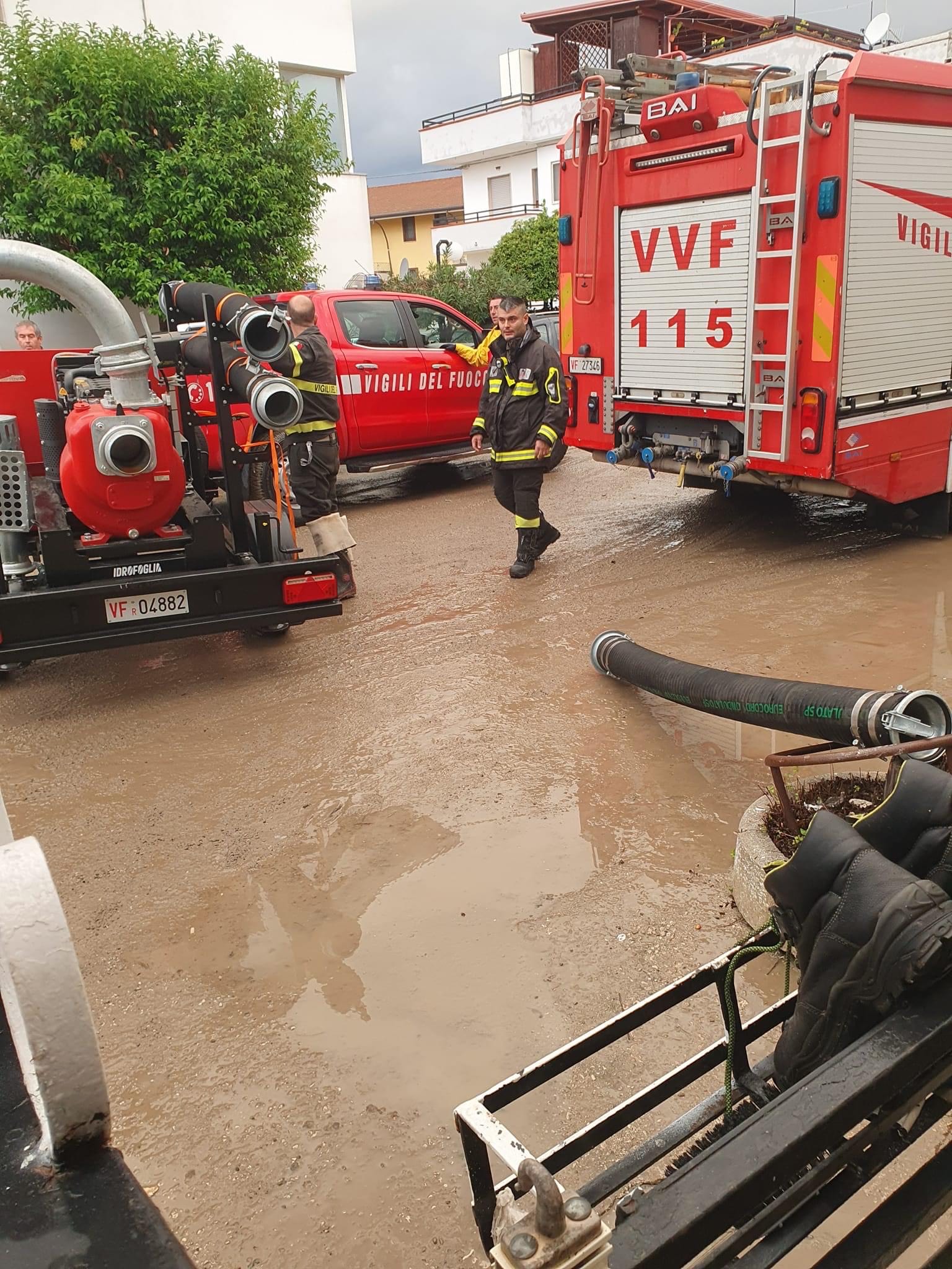 Capaccio Paestum, maltempo: esonda il torrente Capodifiume. Danni e disagi