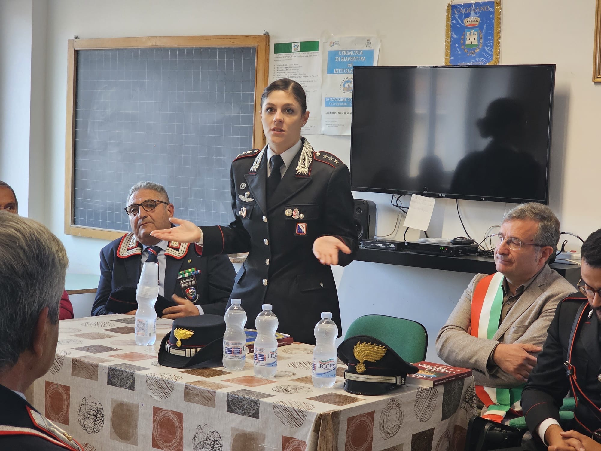 Prevenire le truffe agli anziani: incontro a Caggiano con il capitano dei Carabinieri Veronica Pastori