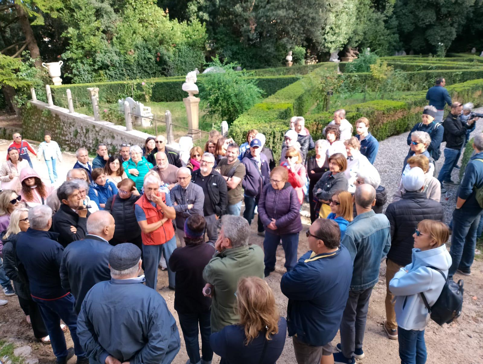 Villa d’Ayala aperta in via straordinaria: in 800 a visitare il cantiere di restauro del giardino storico