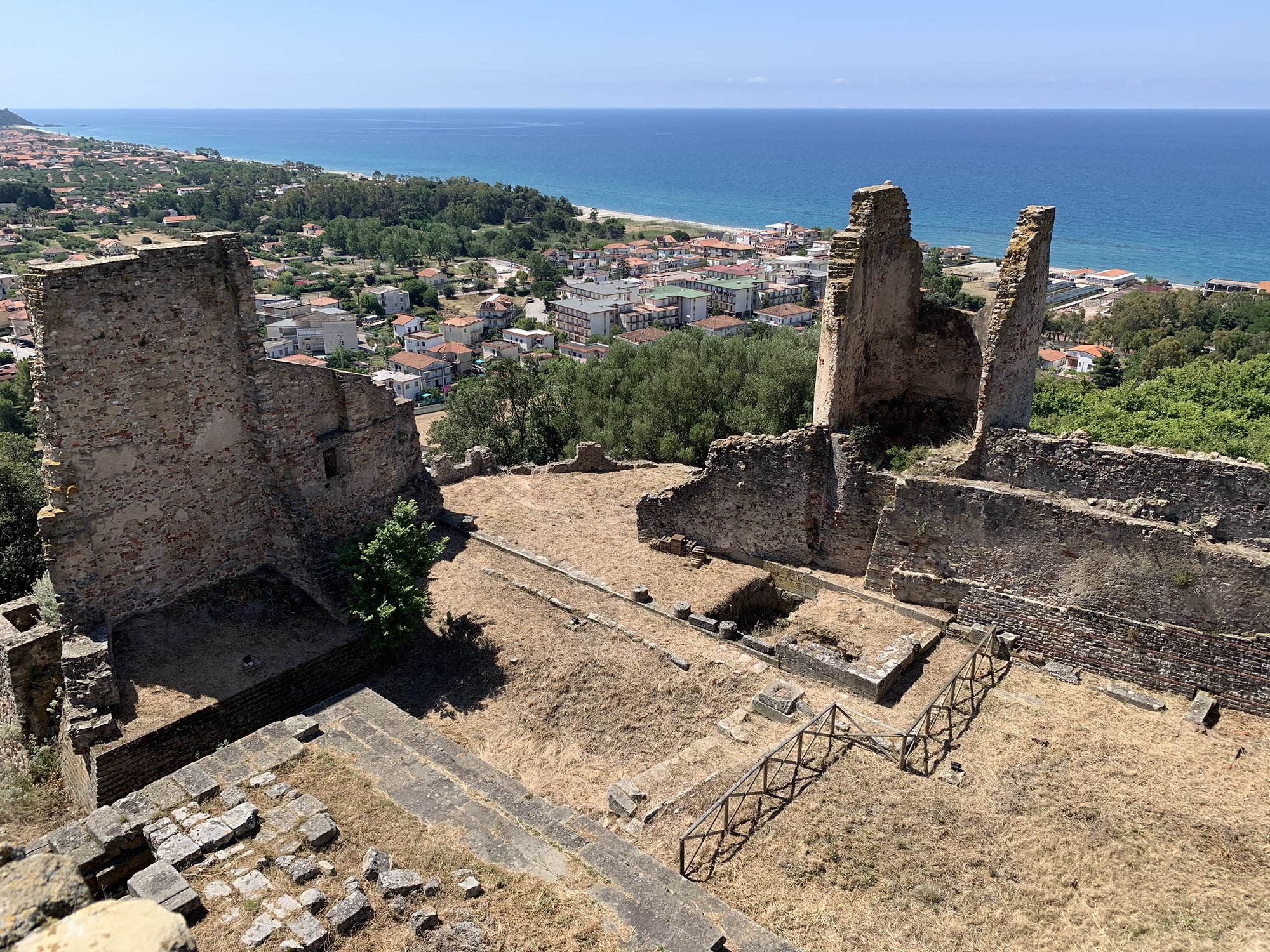 Viaggio nell’archeologia del Cilento con Paestum, Velia e i tesori meno conosciuti