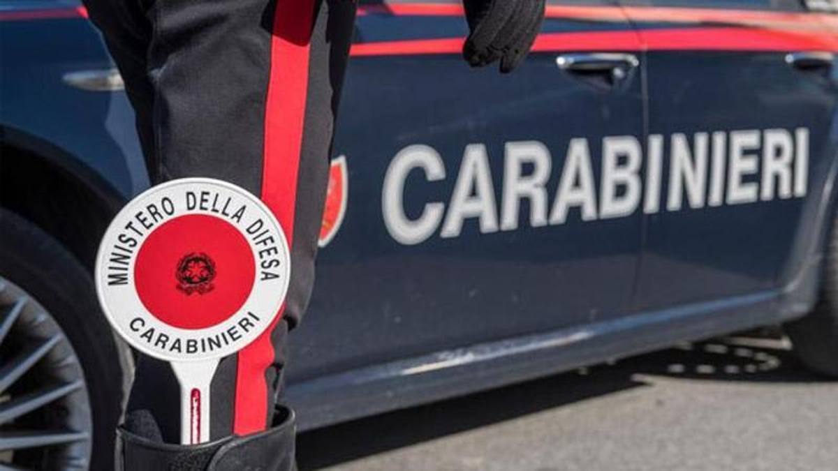 Capaccio, 57enne arrestata per concorso in rapina ed estorsione