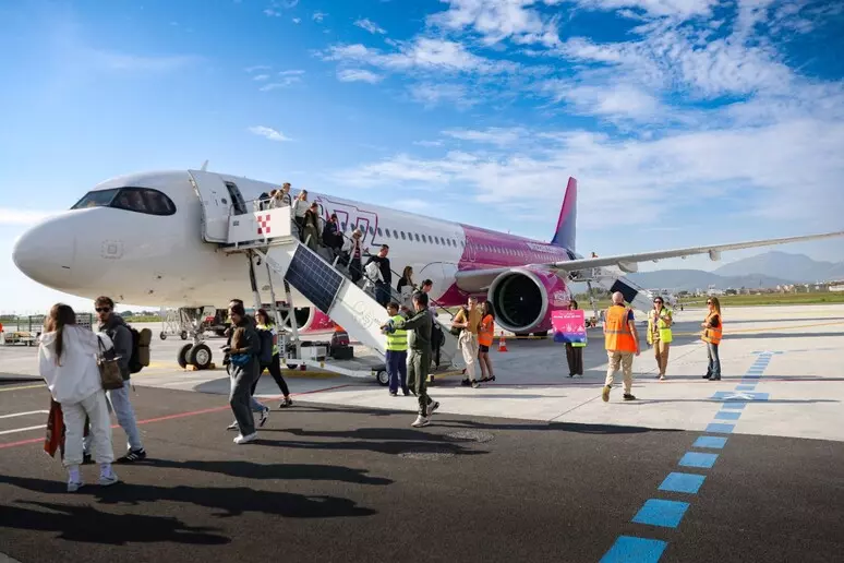 Wizz Air lancia i primi voli internazionali dall’aeroporto Salerno-Costa d’Amalfi