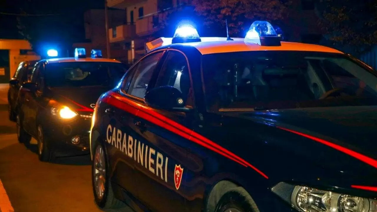 Capaccio, ladri a casa del ristoratore: pistola in faccia e bottino da 4 mila euro