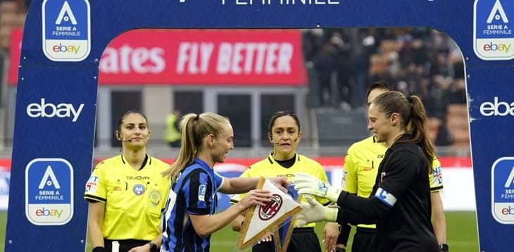 Storico derby Milan-Inter femminile a San Siro diretto dalla cilentana Maria Marotta