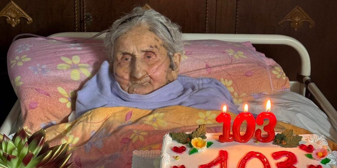 Sassano, nonna Vincenza compie 103 anni: una vita dedicata alla famiglia