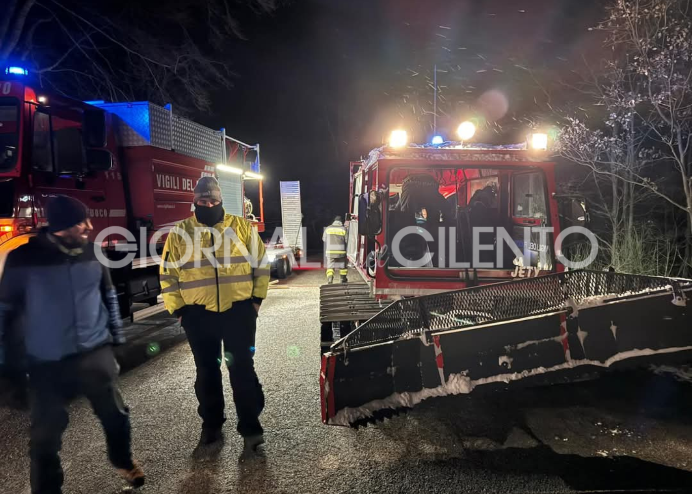 Bloccati dalla neve sul Cervati: salvati otto escursionisti dai vigili del Fuoco