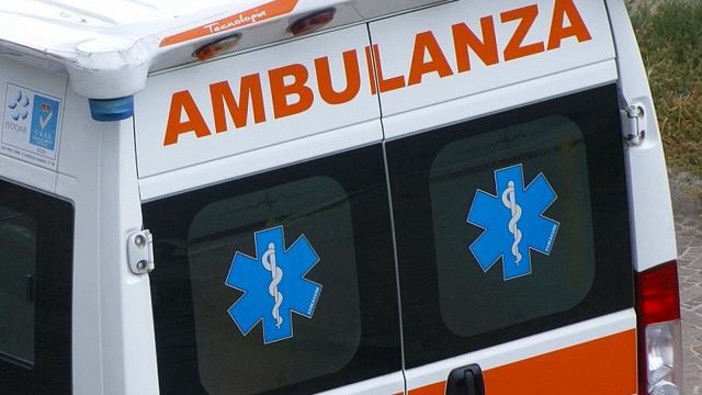 Policastro, 62enne di Sicilì muore in auto durante il trasporto in ospedale