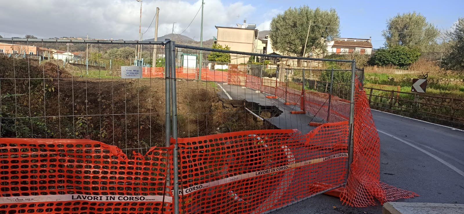 Un ponte nel limbo: il caso della strada regionale 488 tra Vallo della Lucania e Angellara