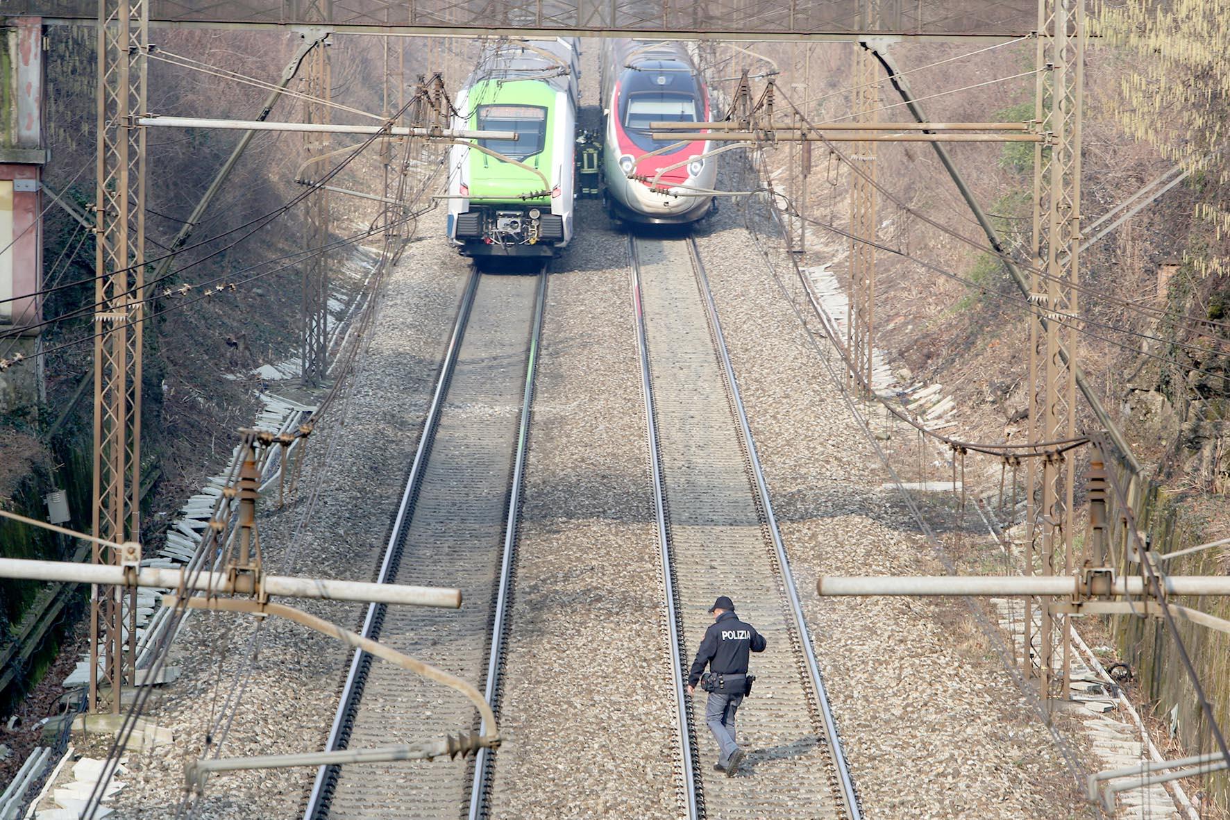 Il maltempo ferma i treni: circolazione sospesa sulla tratta Salerno-Reggio Calabria