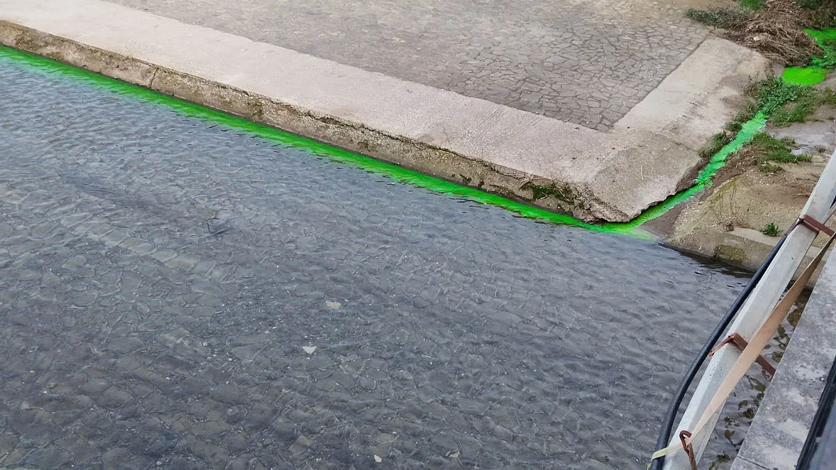 Scarico verde nel fiume Testene: indagini ambientali ad Agropoli