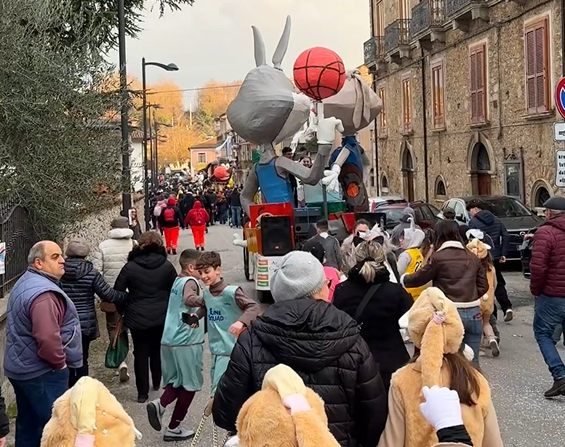 Un successo la prima domenica del Carnevale di Buonabitacolo