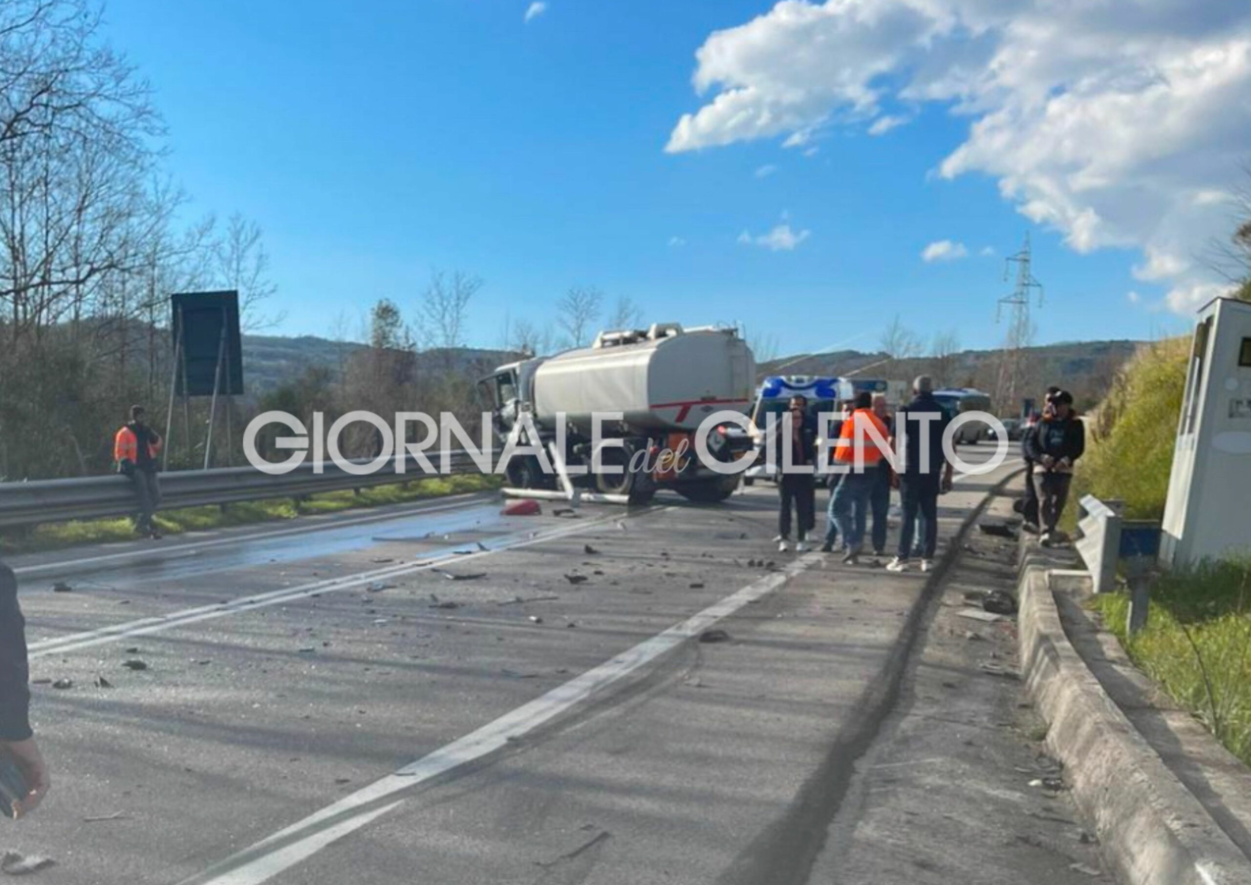 Incidente sulla Cilentana, operato a Roma il conducente dell’autocisterna