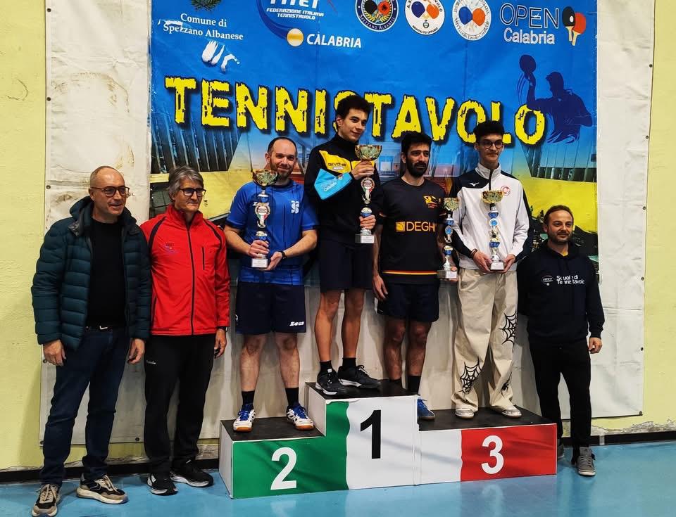 Tennis tavolo: argento per il saprese Lombardi al torneo Open di Spezzano Albanese